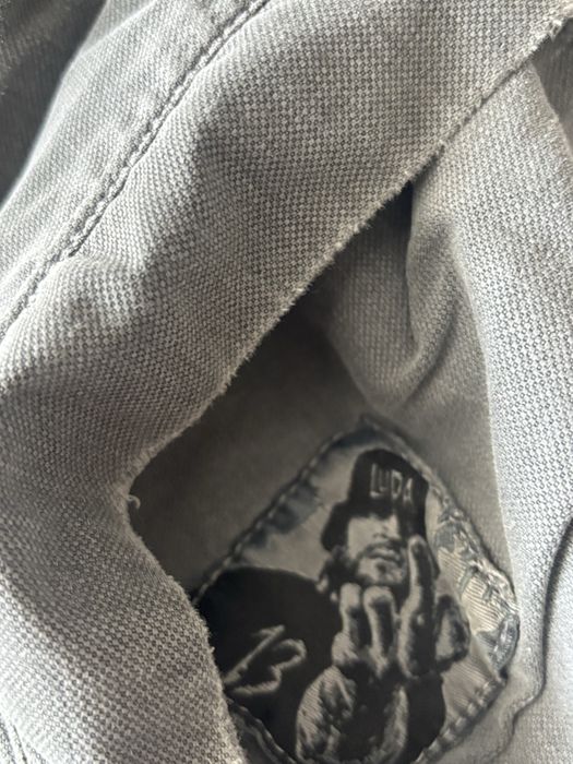 Луда долнище без забележки