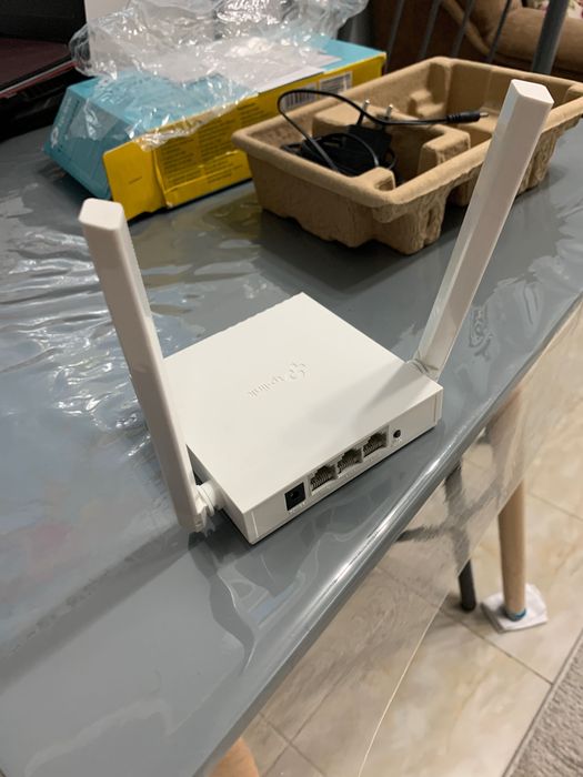 Wi-Fi роутер маршрутизатор