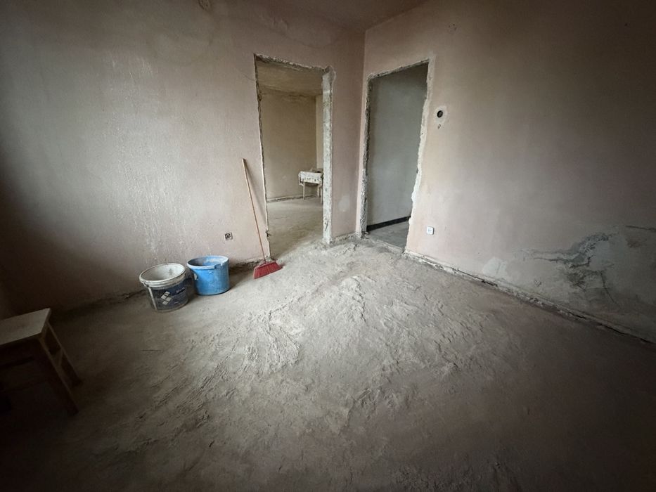 De Vanzare Apartament 3 Camere/Zona Centrala/Bloc Renovat COMPLET!