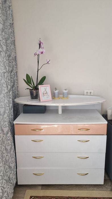 Продаётся Б/у шкаф