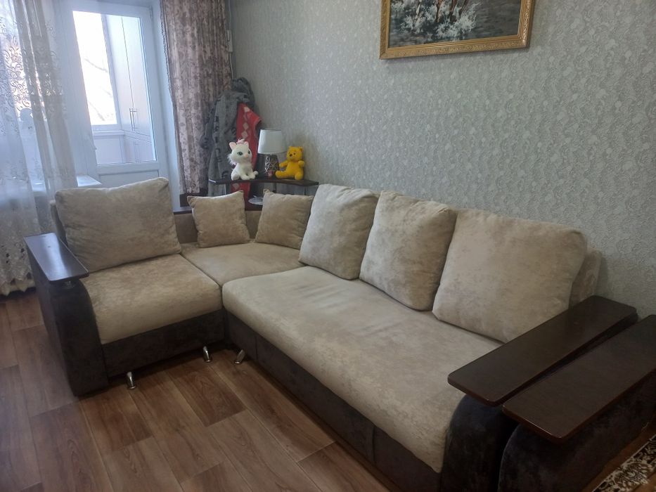 Мебель б/у. В хорошем состоянии