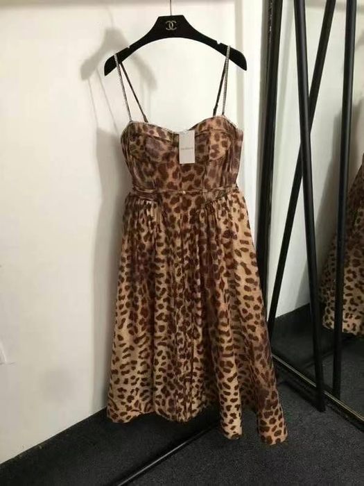 Продам новое платье бренд ZIMMERMANN