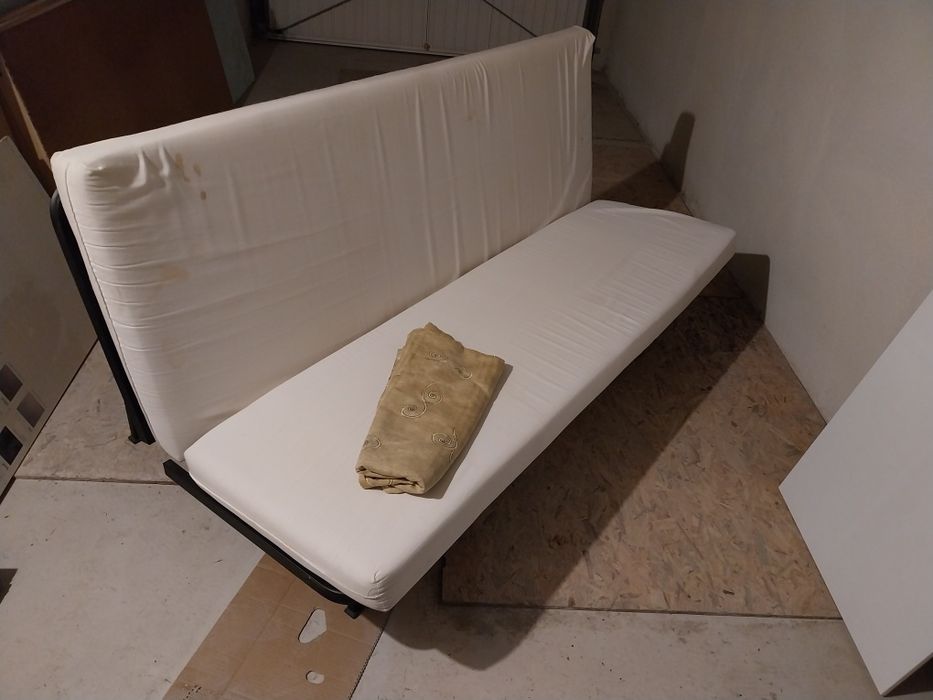 Диван - легло с механизъм IKEA