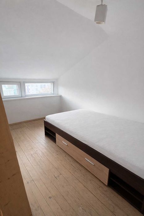 Продава се Едностаен апартамент в София, Център - 33 кв.м за 2164 €/кв.м - Снимка #2