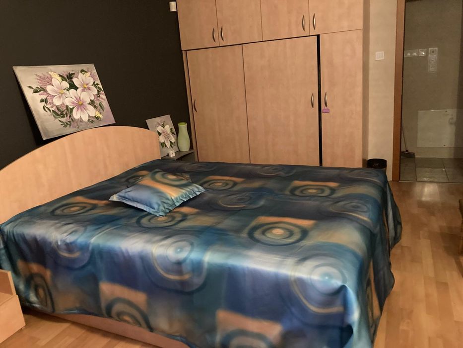 Дава се под наем Тристаен апартамент в Пловдив, Кършияка - 95 кв.м за 700 € - Снимка #6