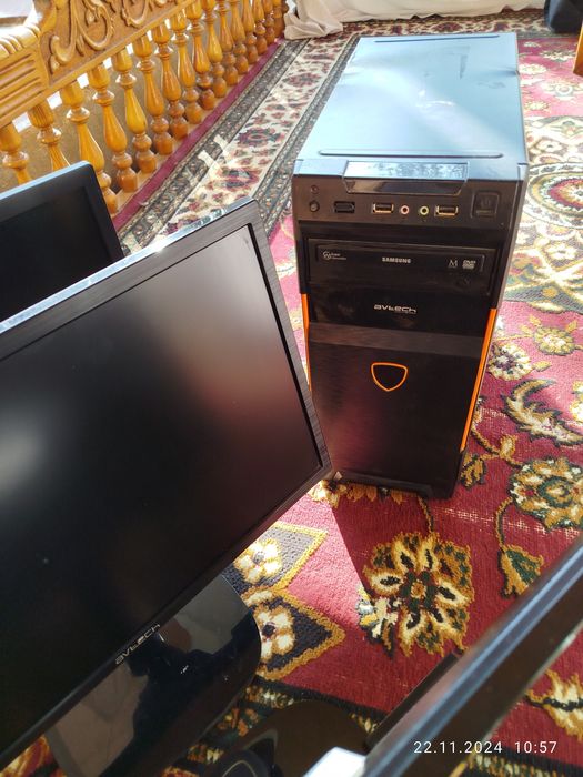 Monitori 3 prosesor 1