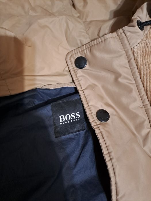 Оригинално зимно яке на Hugo Boss L  Промо 90лв.