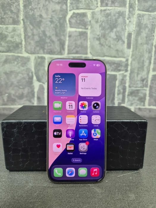 Apple iPhone 16 Pro