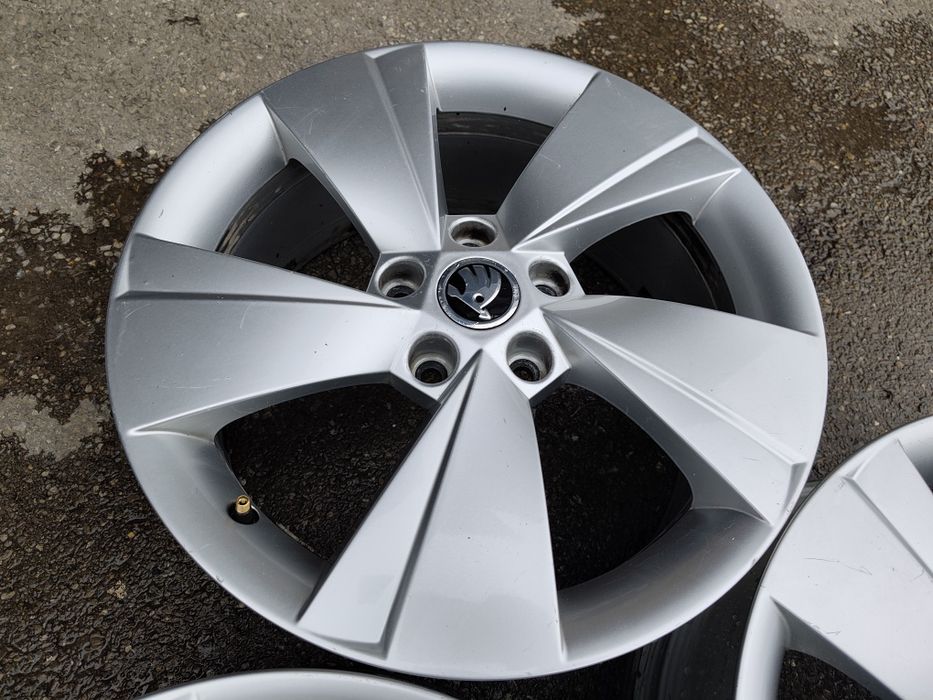 17" оригинални алуминиеви джанти за Skoda Octavia...