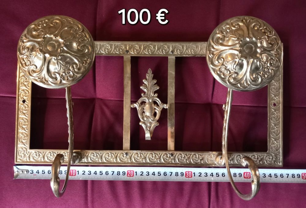 Месингова закачалка