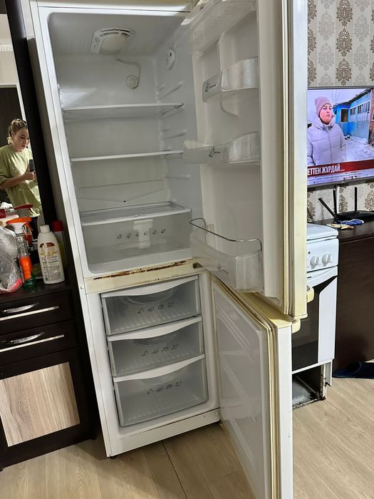 Холодильник Самсунг 180 см