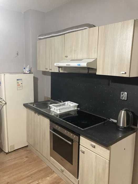 Дава се под наем Едностаен апартамент в София, Студентски град - 43 кв.м за 320 € - Снимка #1