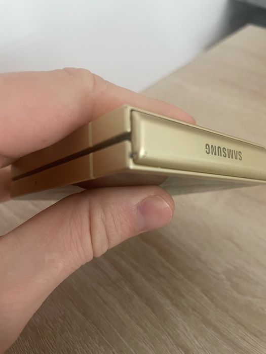 Samsung Z flip 6