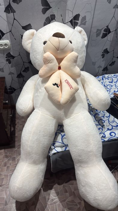 Большой Плюшевый мишка