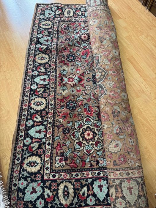 Продам ковры    ,