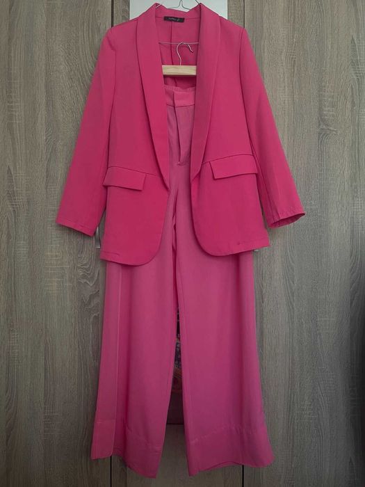 Летни копринени панталони ZARA, р. 35 (М)