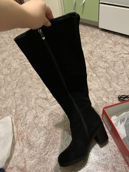 Продам ботфорты замша