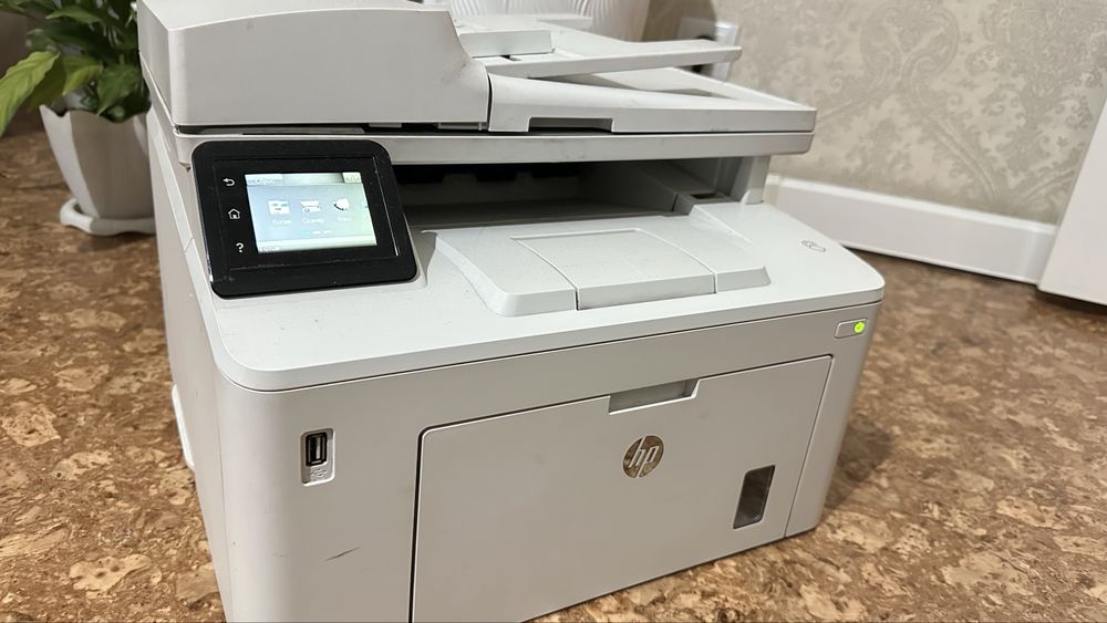 Принтер МФУ HP LaserJet pro MFP M22