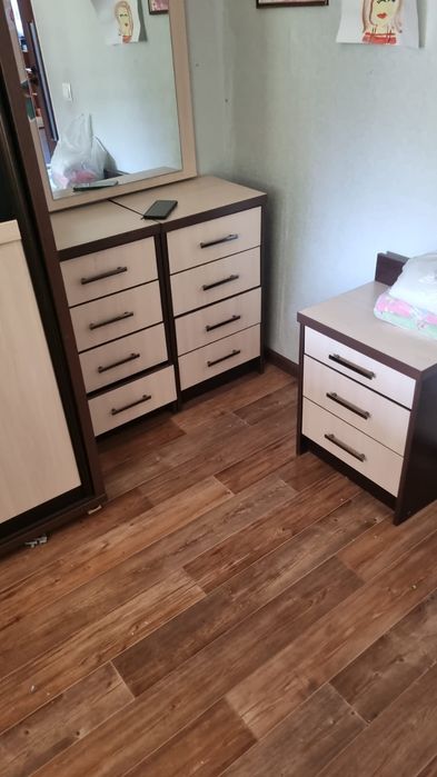 Продам спальный гарнитур