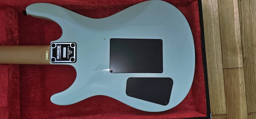 Washburn KC-70V Chicago Series Vintage + Hard Case chitara electrica