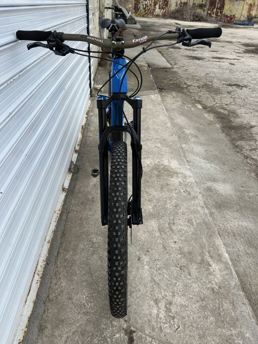 Pivot MACH CARBON 429 L 27.5 /29 Enduro