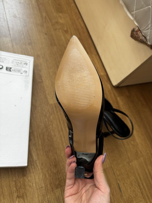 Дамски обувки на ток