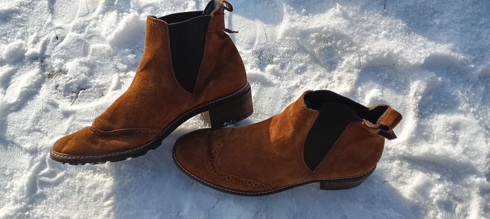 Ghete piele întoarsă