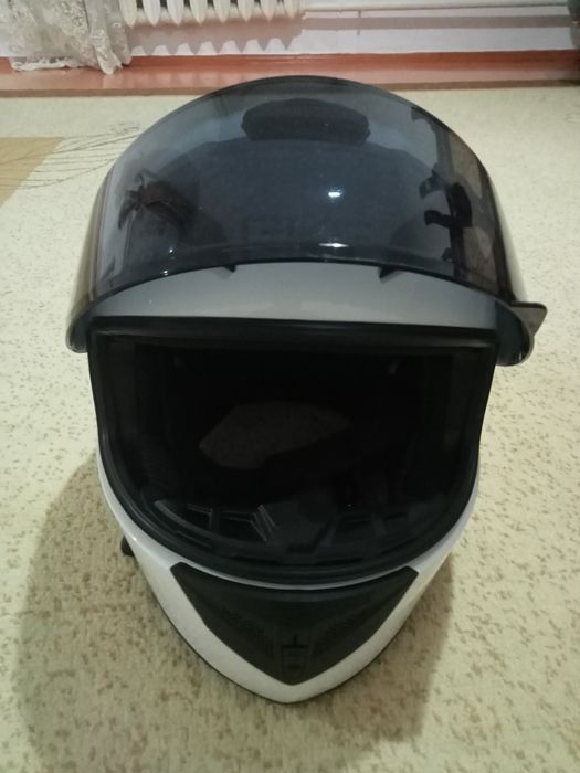 Шлем для мотоцикла от компании Gike