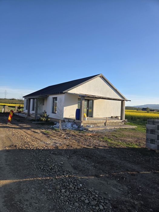 Casa Noua De Vânzare