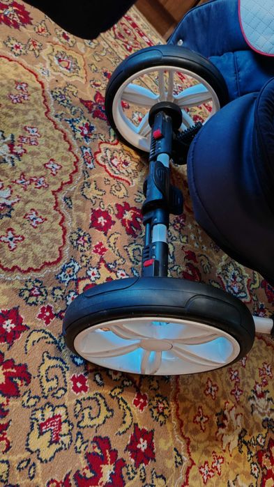 Продам Коляску Adamex Encore 2 В 1 - X8