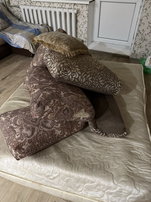 Матрас и подушки