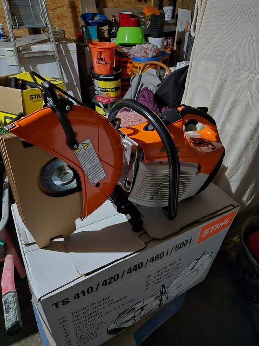 Vand urgent drujba de beton stihl 410
Este noua,vine din fabrica fără