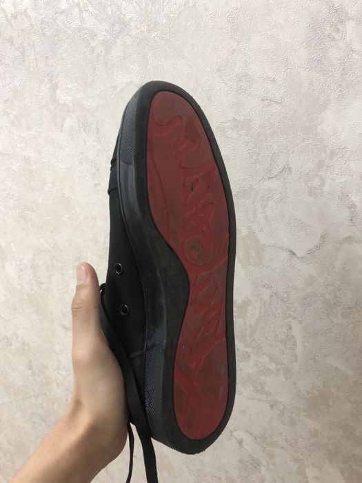 продаю лабутены срочно!!!