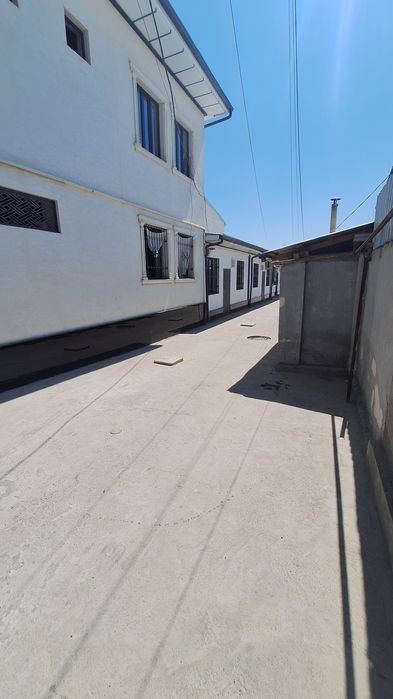 Продается квартира яшнабот ул м.ашрафи рисивий завод3ком 5