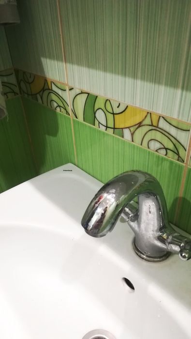 Кафель 2 цвета 25*40 и обрезки