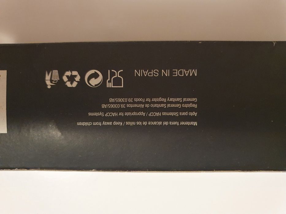 Нож за сирене с две дръжки