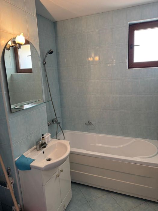 Închiriez apartamnet - Perioada Untold .