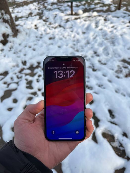 Продается iPhone 13