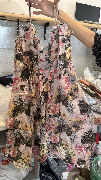 Дрехи на кгилограм-Нова Стока 900+ Артикула