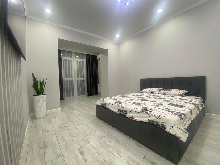 1 комн ЖК Альтаир 1 комн посуточно