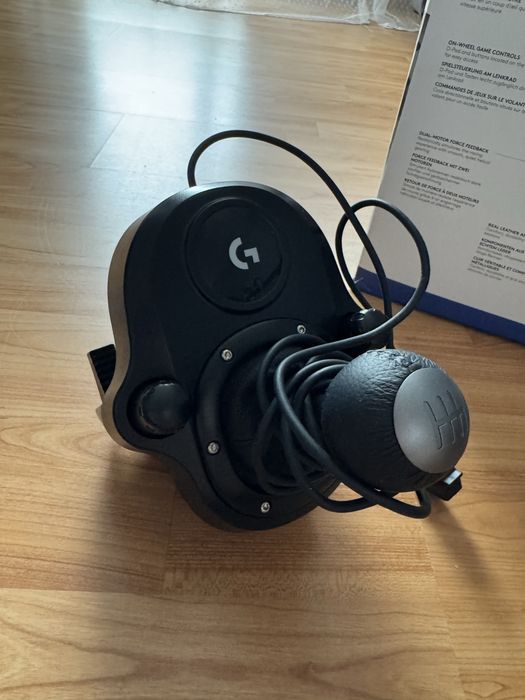 Volan Logitech G29 PS3/4-PC + Shifter