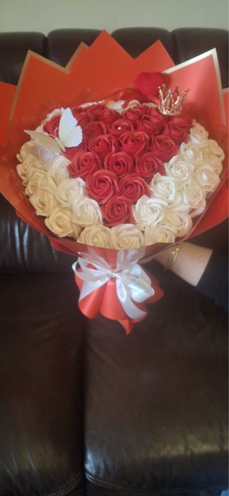 Buchete cu trandafiri din sapun