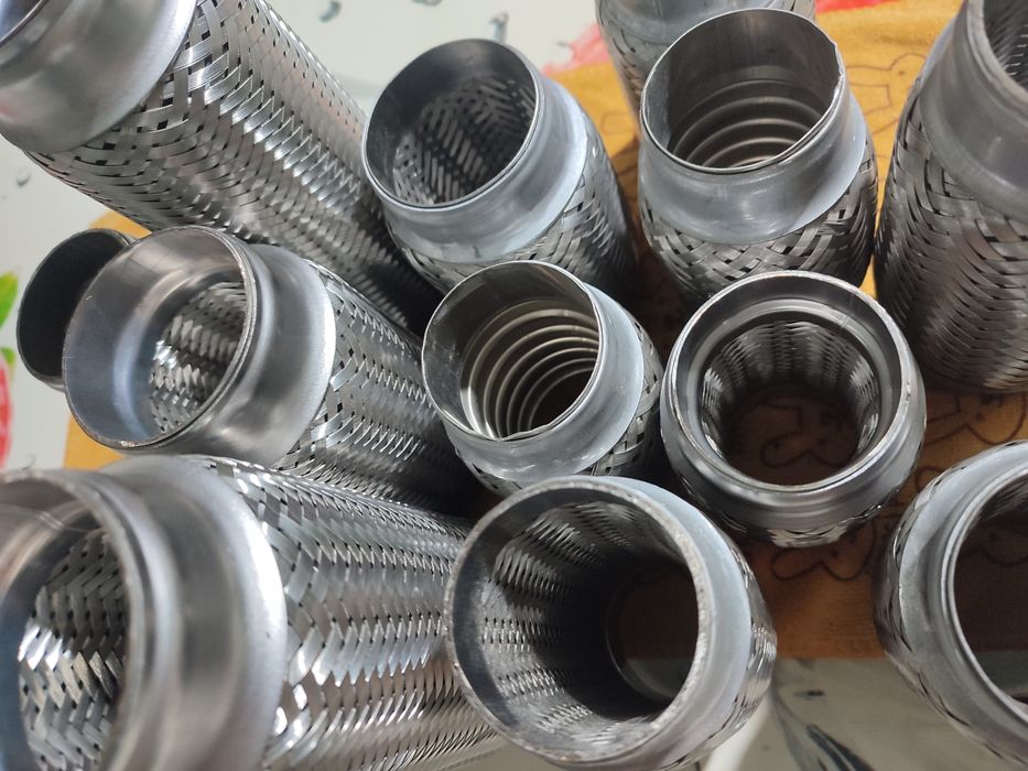 Гофры на глушитель, сварка глушителей.