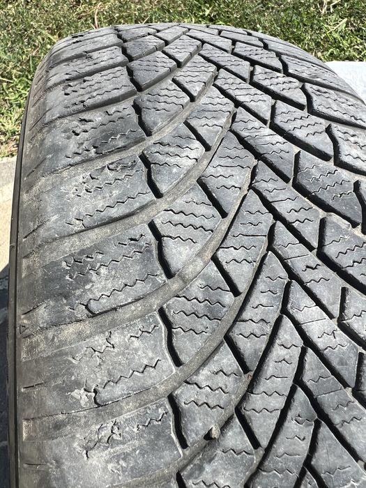 Anvelope iarna Bridgestone 205/60 r16