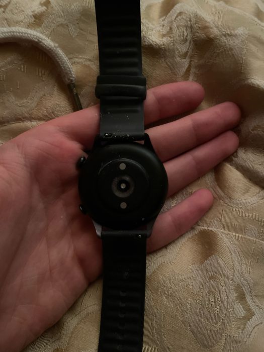 Smart watch amazfit gtr 3