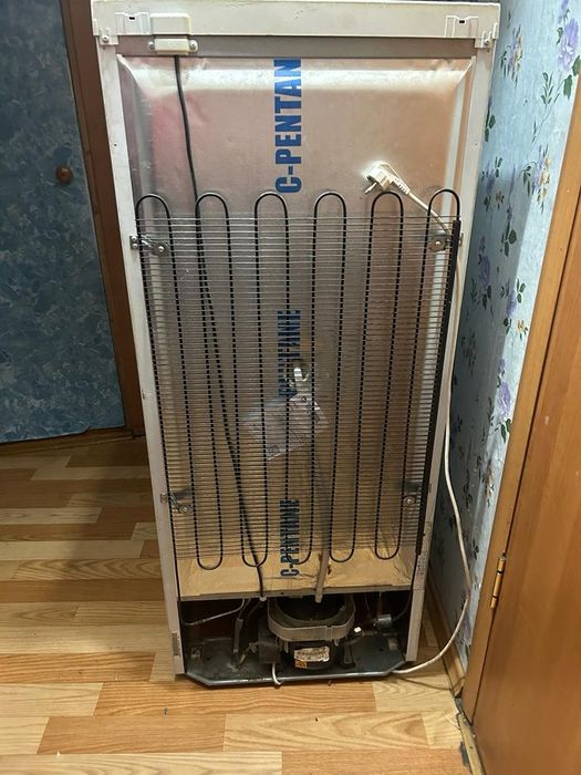 Холодильник компактный