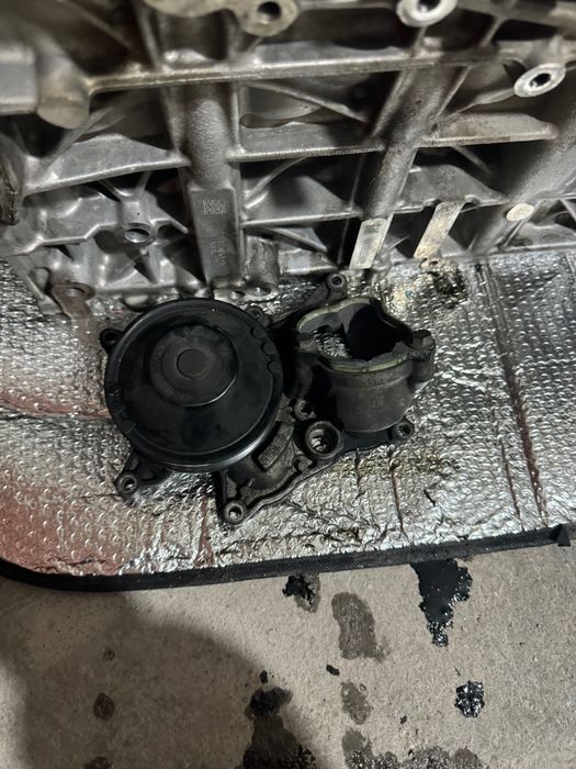 Продавам Двигател N57D30B BMW 313 к.с F30,F10 335 640 F11 535D