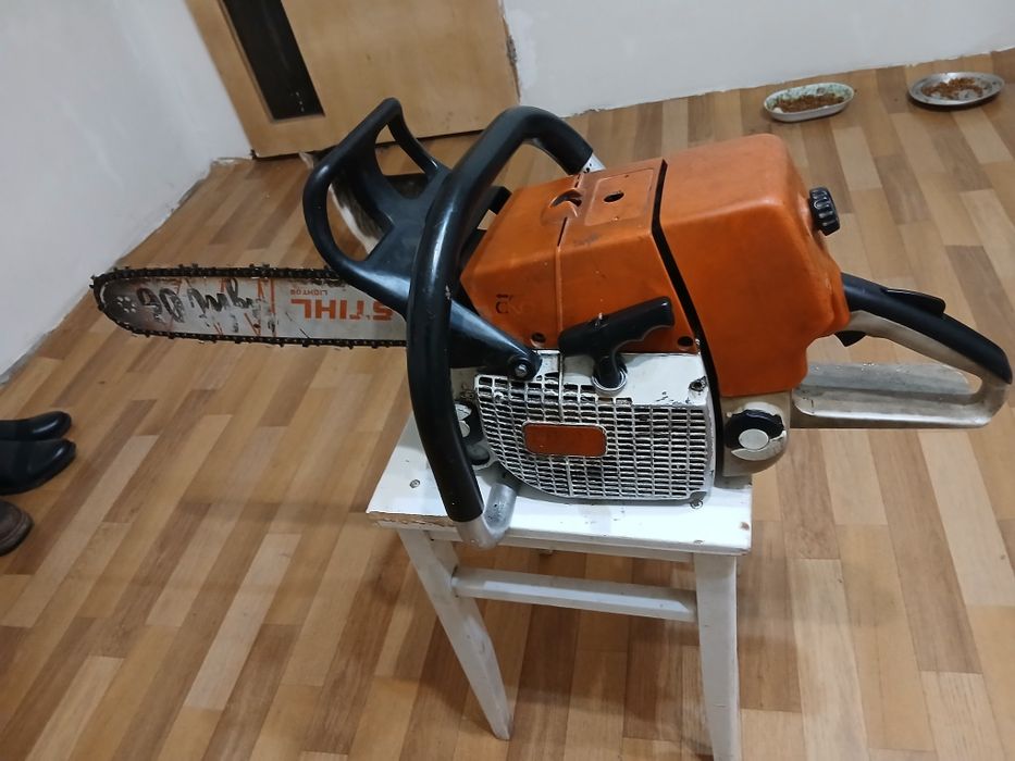 Vând drujbă profesională Stihl 460