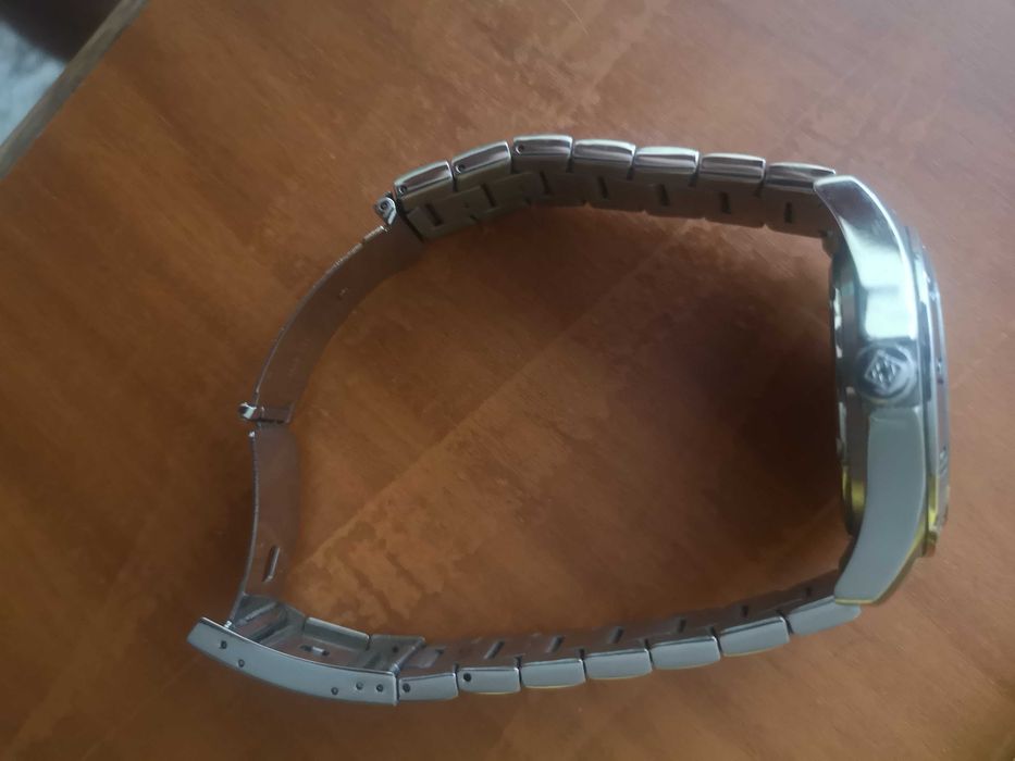 Ceas "INVICTA" quartz (defect)