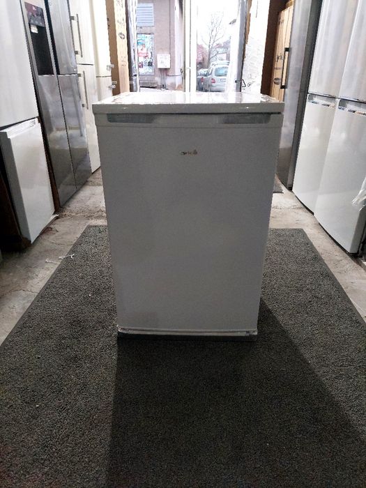 Чисто нов вертикален Фризер ARIELLI 84.5 с 5 години гаранция